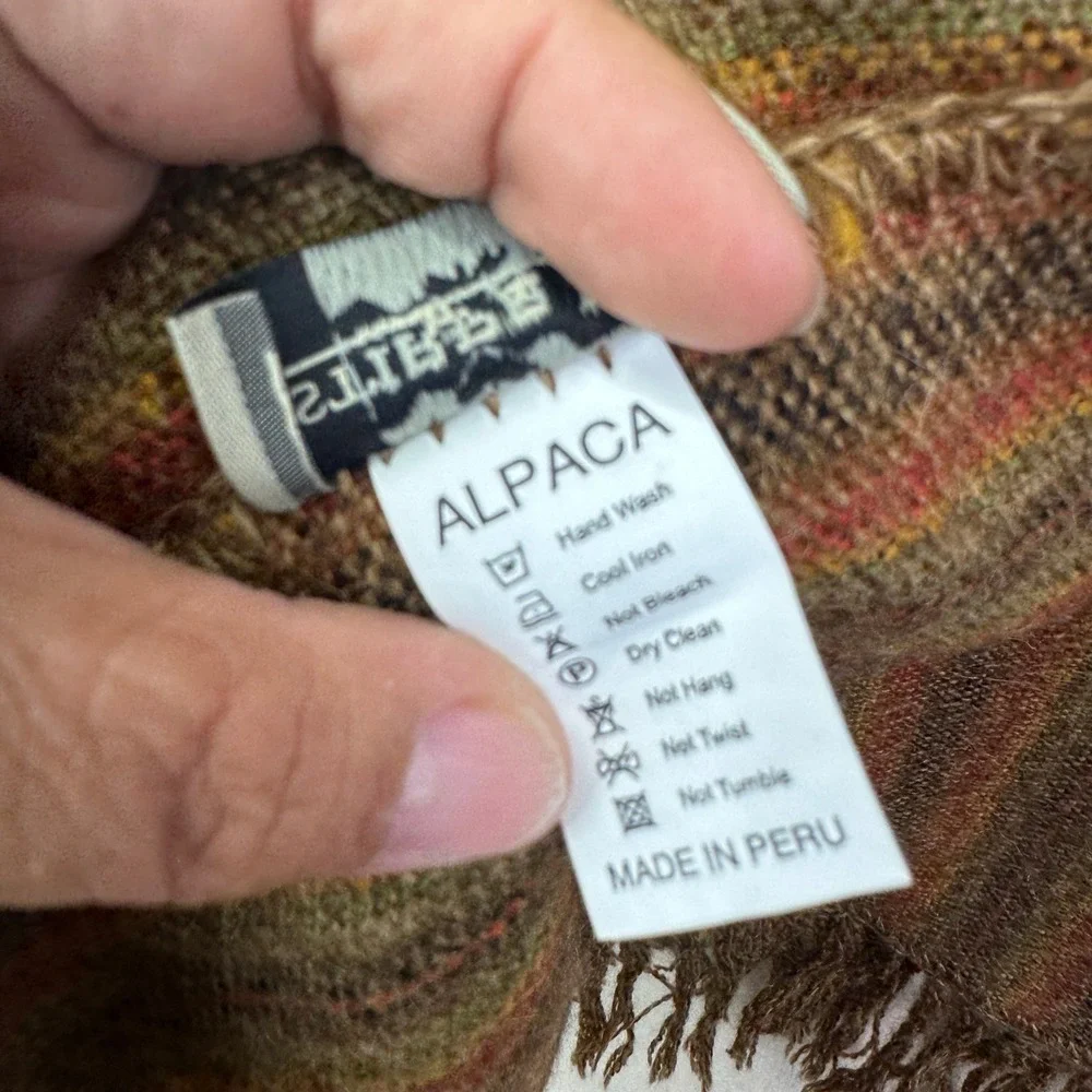 Estirpe Inc Alpaca Scarf OS Brown Striped Boho Fringe Shawl Made in Peru 40 x 20